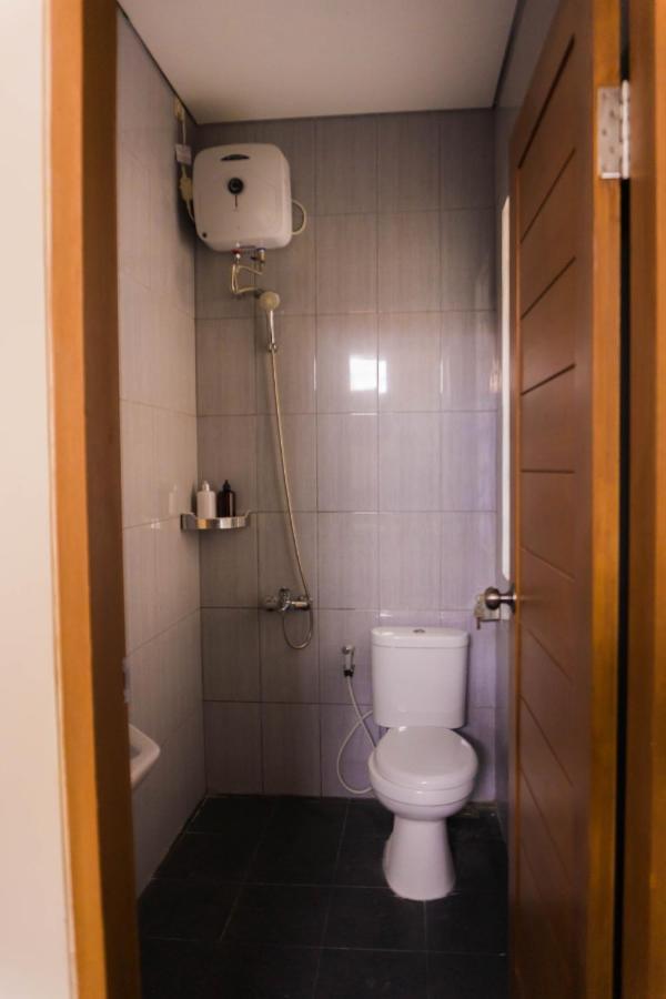 Cakra House Otel Denpasar Dış mekan fotoğraf